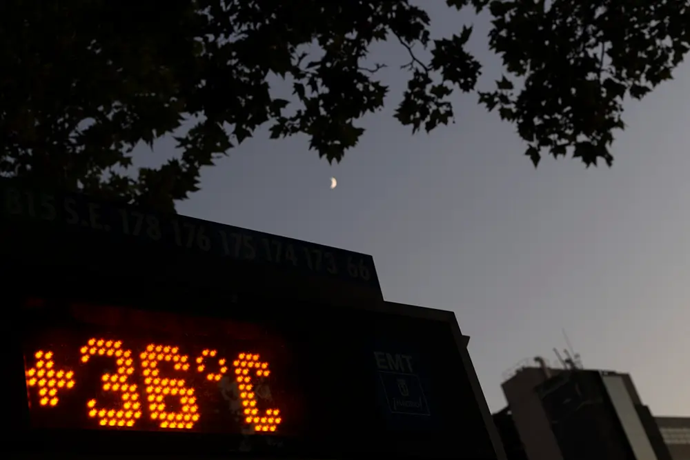 El análisis puso de manifiesto que en las noches calurosas están asociadas con un aumento de la mortalidad de hasta 3%.